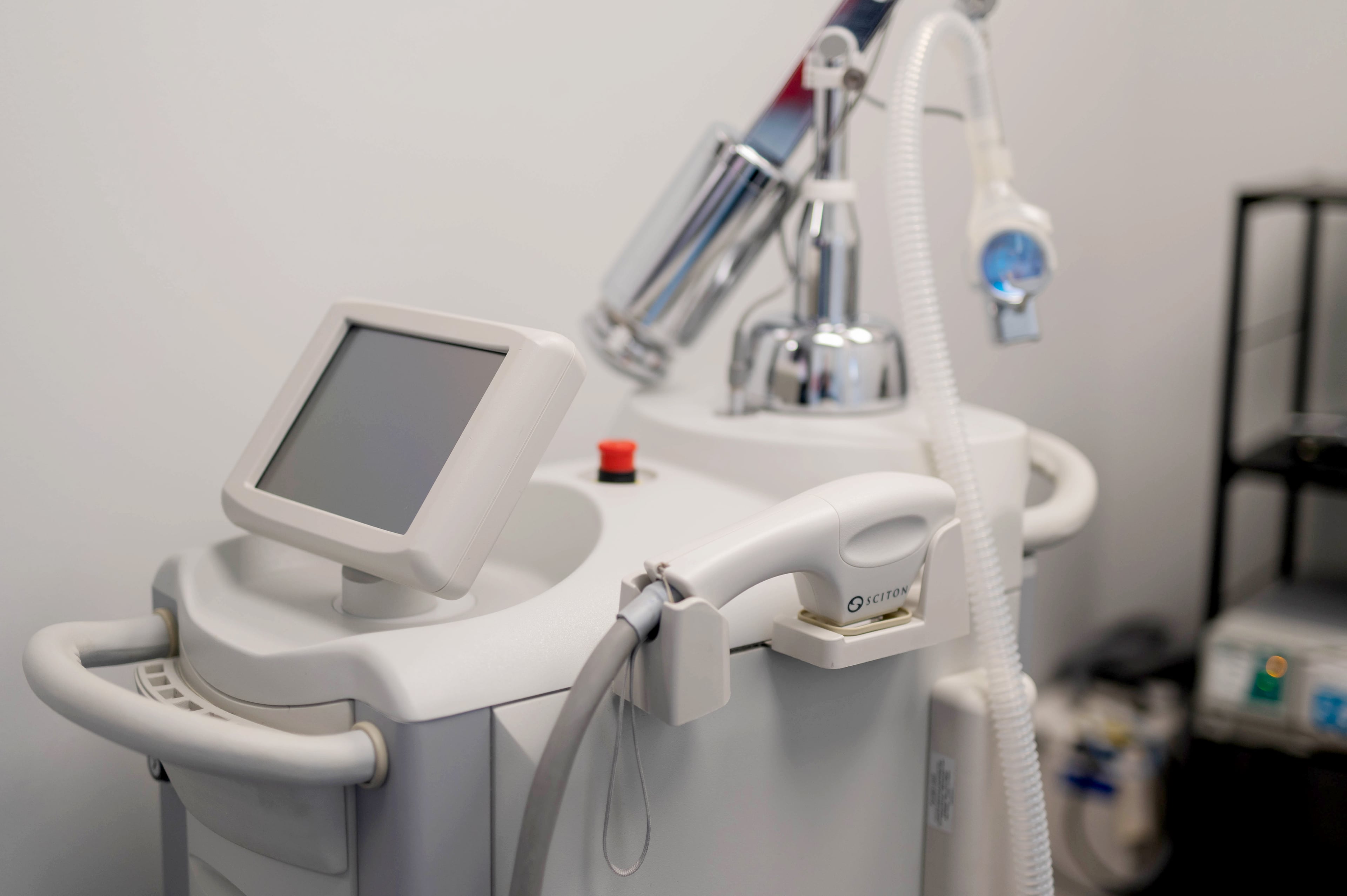 Advanced laser equipment for non-invasive skin cancer treatment at St. Petersburg Skin & Laser